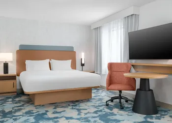 Hampton Inn & Suites Alpena hotel thumbnail 5