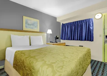 Brookville Inn By OYO Near Dayton International Airport hotel thumbnail 8