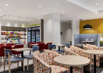 Home2 Suites By Hilton Ames hotel thumbnail 3