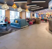 Tru By Hilton Commerce hotel detail image 3