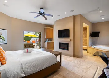 El Noa Noa hotel thumbnail 2