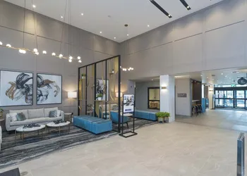 Sandman Signature Winnipeg Airport Hotel & Suites hotel thumbnail 2