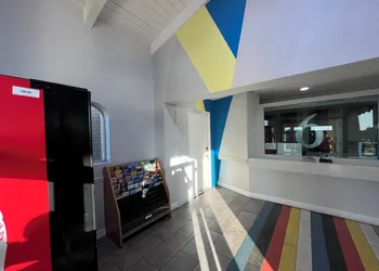 Studio 6 Phoenix, AZ - Midtown hotel thumbnail 3