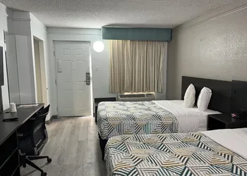 Studio 6 Phoenix, AZ - Midtown hotel thumbnail 7