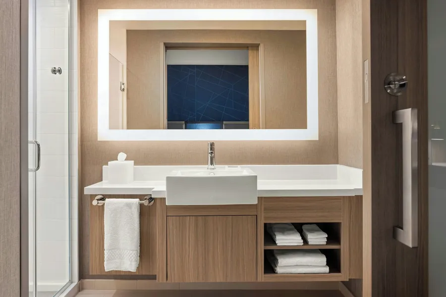 SpringHill Suites by Marriott Eau Claire hotel detail image 2