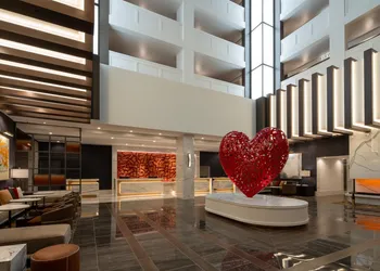 Live Casino & Hotel Louisiana, Curio Collection by Hilton hotel thumbnail 8