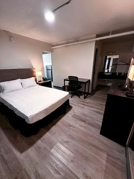 Studio City Suites, A Travelodge By Wyndham hotel detail image 6