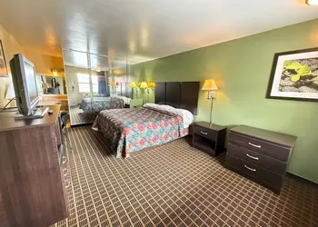 Relax Inn hotel thumbnail 5