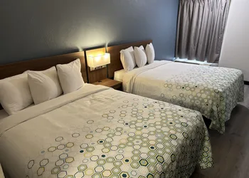 HomeTowne Studios by Red Roof Hagerstown - Williamsport, MD hotel thumbnail 6