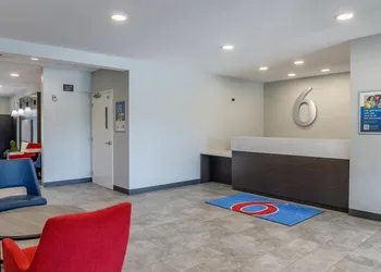 Studio 6 Hornepayne, ON hotel thumbnail 3