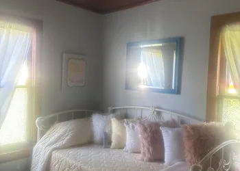 Mama Jeans Pillowville Home hotel thumbnail 3