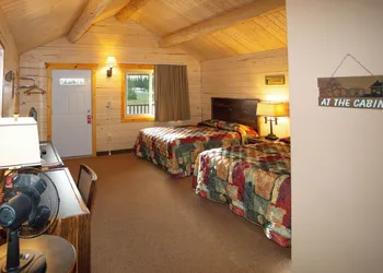 Young's Motel hotel thumbnail 6