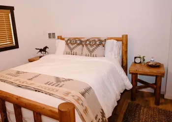Silver Ridge Ranch hotel thumbnail 3