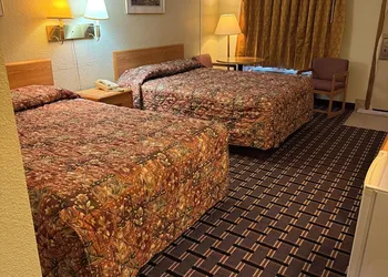 Peddlers Inn Motel hotel thumbnail 7