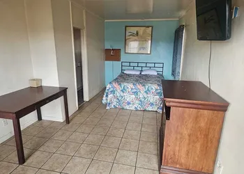 Gulfway Motel By OYO Near Airport I 37 hotel thumbnail 4