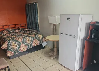 Gulfway Motel By OYO Near Airport I 37 hotel thumbnail 6