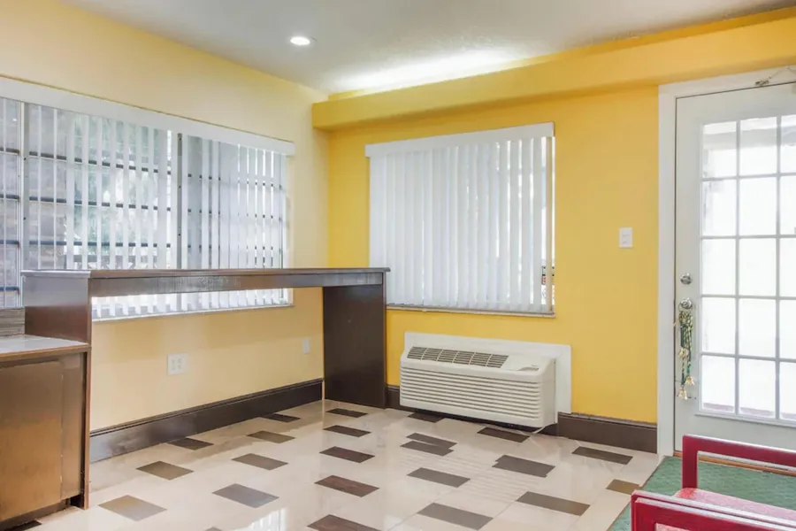 OYO Budget Inn Bartow hotel detail image 2