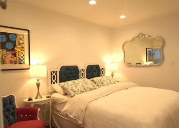 South Venice Lodge hotel thumbnail 2
