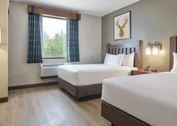 Great Wolf Lodge Naples hotel thumbnail 6