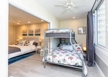 Ocean Manor Rentals hotel thumbnail 4