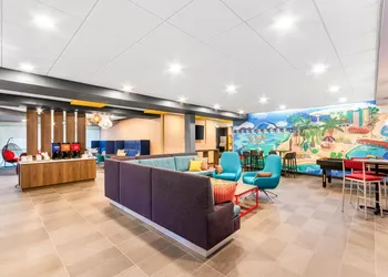 Tru By Hilton Pensacola I-10 North Davis Highway hotel thumbnail 3