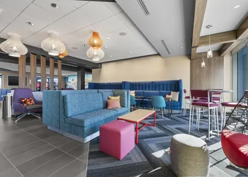 Tru By Hilton Cape Girardeau hotel thumbnail 3