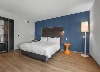Tru By Hilton Cape Girardeau hotel thumbnail 7