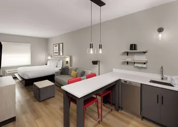 Hawthorn Extended Stay by Wyndham DeSoto hotel thumbnail 7