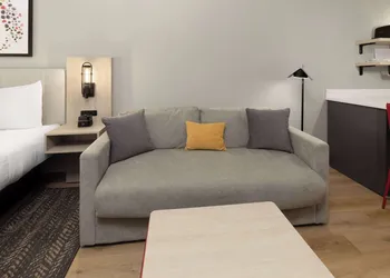 Hawthorn Extended Stay by Wyndham DeSoto hotel thumbnail 8