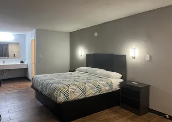 Studio 6 Suites Hurricane, Wv hotel thumbnail 6