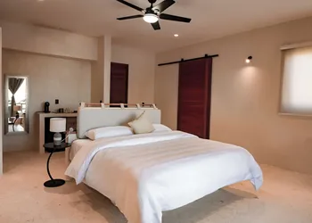 Beachfront Hotel Boutique DK hotel thumbnail 6