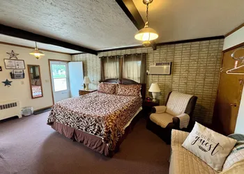 Napps Motel hotel thumbnail 6