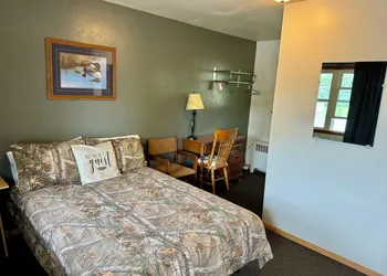 Napps Motel hotel thumbnail 5