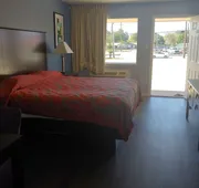Brooks City Executive Inn hotel detail image 5