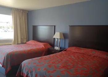 Brooks City Executive Inn hotel thumbnail 7