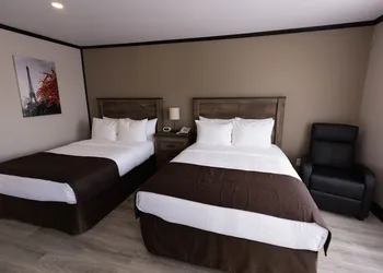 Motel 7 Inn & Suites hotel thumbnail 6