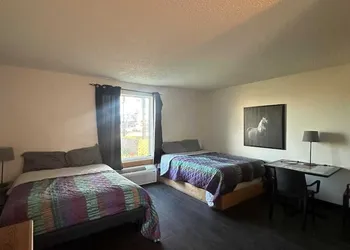 641 Grill & Motel hotel thumbnail 2