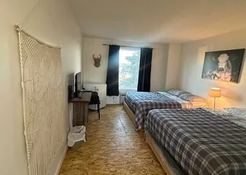 641 Grill & Motel hotel thumbnail 3
