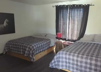 641 Grill & Motel hotel thumbnail 5