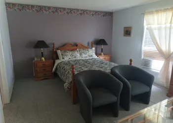 Princess Motel hotel thumbnail 2