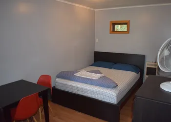 PL Motel hotel thumbnail 3