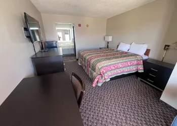 Country Nights Inn hotel thumbnail 2