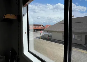 Ho Hum Motel hotel thumbnail 3