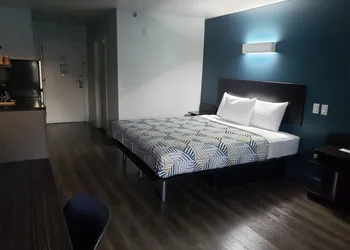 Studio 6 Suites Hesperia, CA – West Main Street – I-15 hotel thumbnail 6
