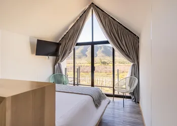 Oeno Wine Lodge hotel thumbnail 7