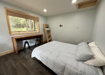 Green Coast Lodge hotel thumbnail 2
