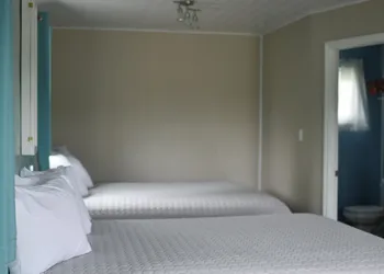 Jackfish Lake Cottages Motel hotel thumbnail 5