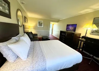 Kiteville Lancaster hotel thumbnail 6