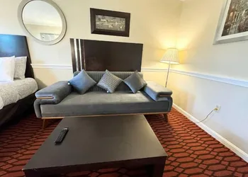 Kiteville Lancaster hotel thumbnail 7