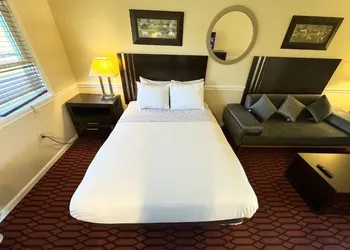Kiteville Lancaster hotel thumbnail 8